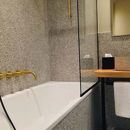 Szálloda De L'abbaye - Boutique 4*